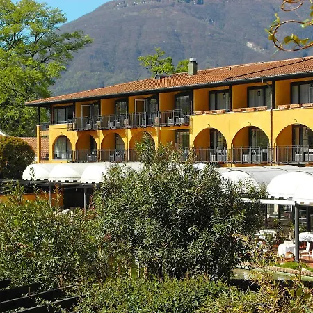 Lägenhet Giardino By Interhome