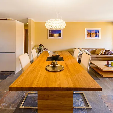 Giardino By Interhome Apartamento