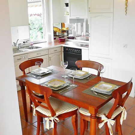 公寓 Giardino By Interhome 阿斯科纳