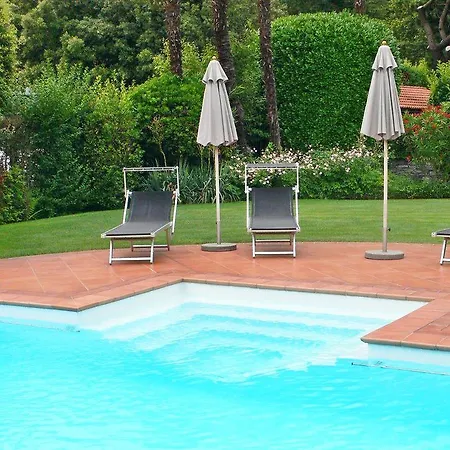 Apartamento Giardino By Interhome *