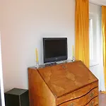 Apartament Giardino By Interhome
