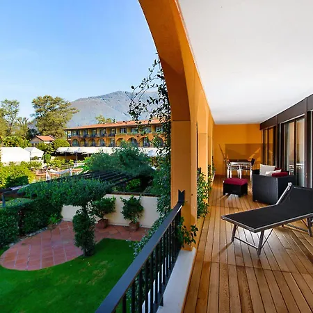 아파트 Residenza Giardino By Interhome